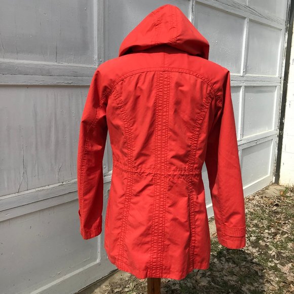 Eddie Bauer Red Hooded Jacket - Picture 5 of 11